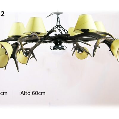 Lámpara asta de ciervo con forja, Asta de Ciervo, gamo y corzo, International Antler Trading SL